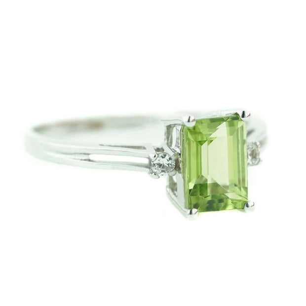 Pure Sterling Silver Marvellous Peridot Gemstone Round Shape Jewelry Ring